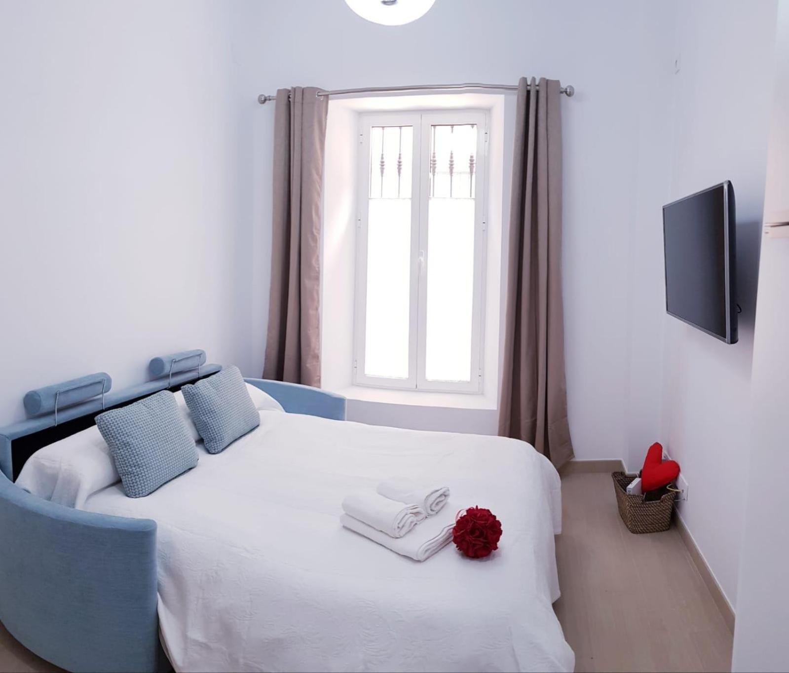 Apartamento San Bernardo - Kainga Homes Sevilla Eksteriør bilde